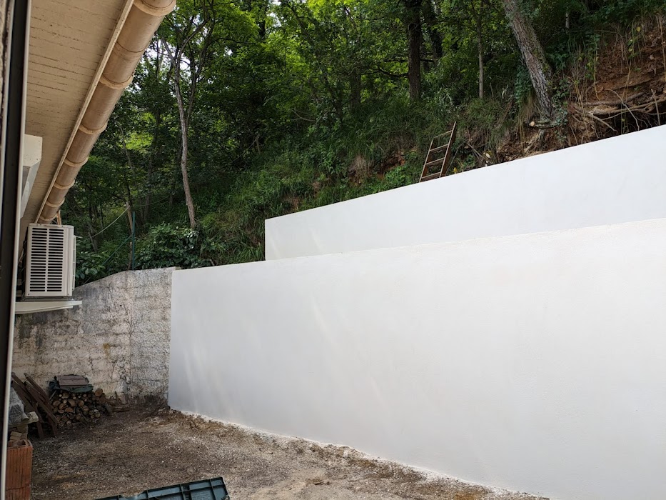 Réalisation d'un mur de soutènement