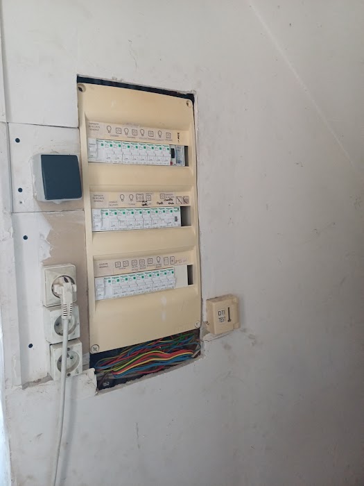 Remise aux normes du tableau