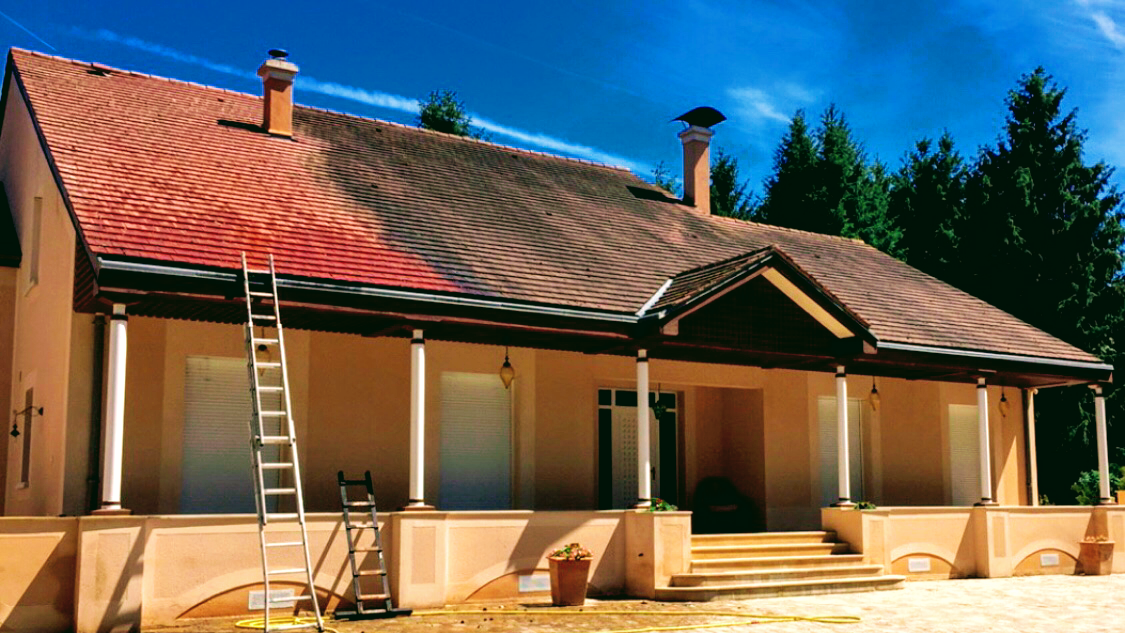 M.MAYEUR Spécialiste Démoussage Hydrofuge Rénovation Ravalement Nettoyage Traitement Façade Toiture 45 Montargis Amilly - Notre atelier